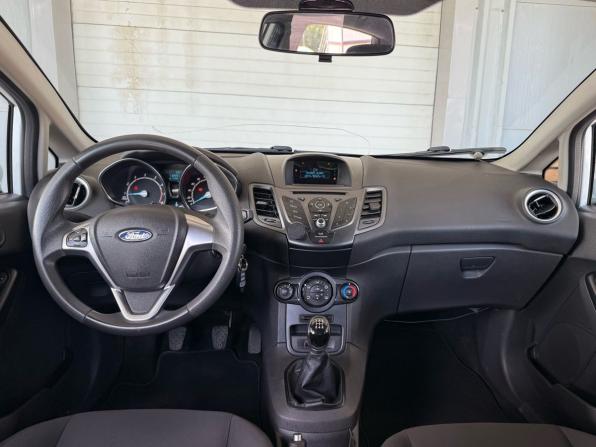 Ford Fiesta Mk6 Рестайлинг с пробегом 2016 года, цена 715 000 рублей, 118996 км, седан, Автокод Объявления