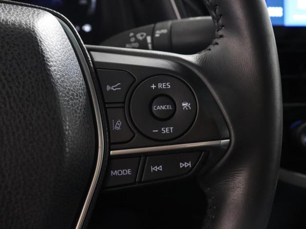 Toyota Camry VIII (XV70) Рестайлинг с пробегом 2023 года, цена 3 470 000 рублей, 29160 км, седан, Автокод Объявления