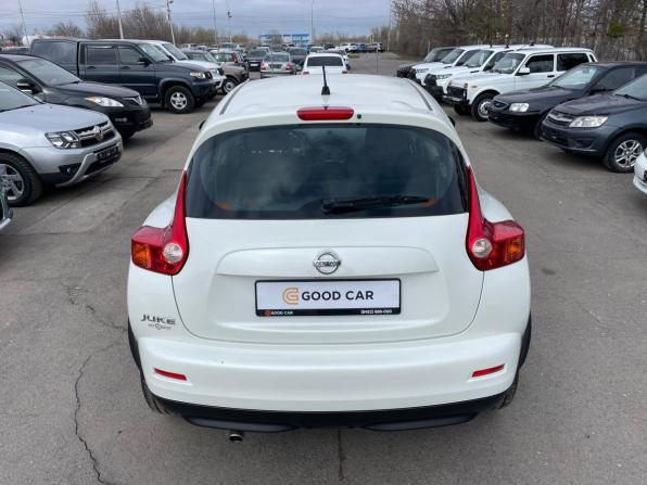 Nissan Juke I с пробегом 2013 года, цена 1 195 000 рублей, 104220 км, внедорожник, Автокод Объявления