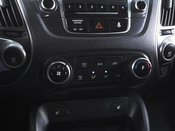 Hyundai ix35 I с пробегом 2010 года, цена 1 020 000 рублей, 253360 км, внедорожник, Автокод Объявления