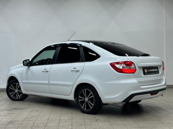 Lada (ВАЗ) Granta I Рестайлинг с пробегом 2020 года, цена 690 000 рублей, 141000 км, хэтчбек, Автокод Объявления