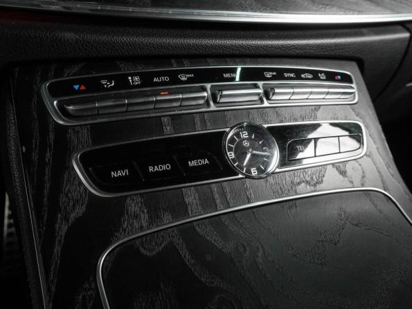 Mercedes-Benz E-Класс V (W213 S213 C238) с пробегом 2019 года, цена 2 999 000 рублей, 189103 км, седан, Автокод Объявления