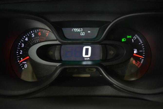 Renault Kaptur I с пробегом 2017 года, цена 1 229 000 рублей, 179000 км, внедорожник, Автокод Объявления