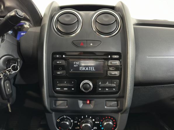 Renault Duster I Рестайлинг с пробегом 2016 года, цена 915 900 рублей, 194768 км, внедорожник, Автокод Объявления