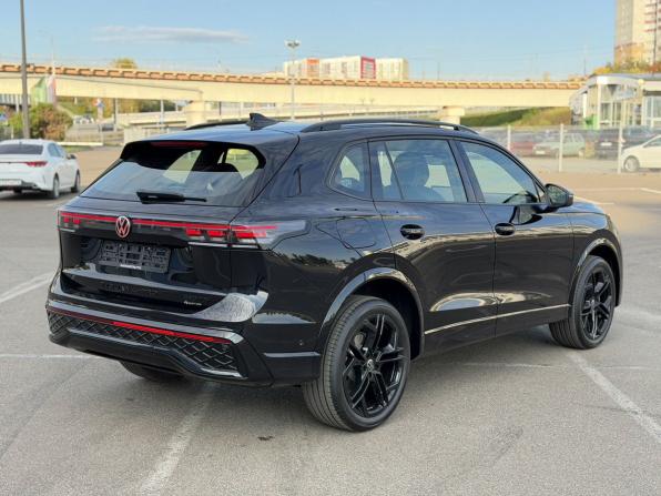 Volkswagen Tiguan III (China Market) с пробегом 2026 года, цена 4 950 000 рублей, 25 км, внедорожник, Автокод Объявления