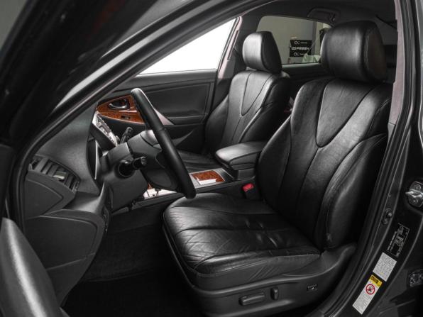 Toyota Camry VI (XV40) Рестайлинг с пробегом 2011 года, цена 1 349 000 рублей, 283083 км, седан, Автокод Объявления