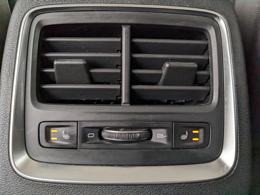 Geely Atlas Pro Москва  - изображение 28