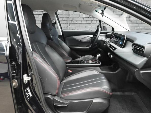 BAIC U5 Plus с пробегом 2023 года, цена 1 550 000 рублей, 21125 км, седан, Автокод Объявления