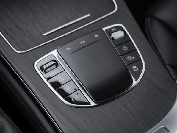 Mercedes-Benz GLC I (X253) Рестайлинг с пробегом 2022 года, цена 4 699 000 рублей, 63926 км, внедорожник, Автокод Объявления