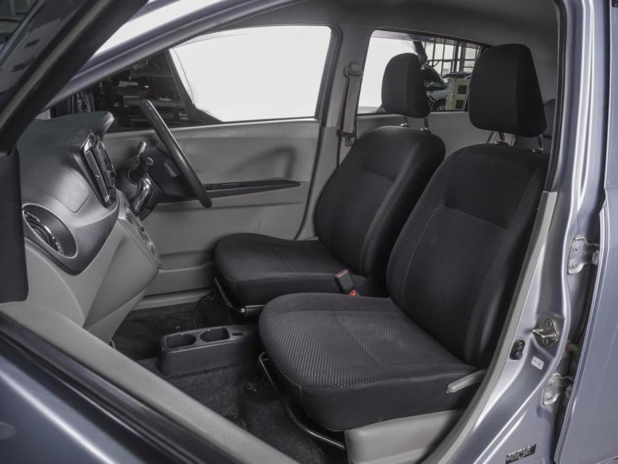 Daihatsu Mira e:S I Рестайлинг Ростов-на-Дону  - изображение 8