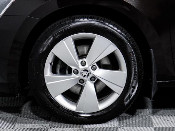 Skoda Superb III с пробегом 2015 года, цена 2 244 000 рублей, 87416 км, лифтбек, Автокод Объявления