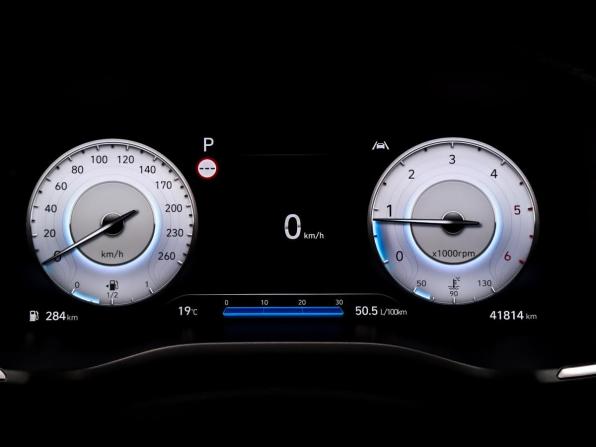 Hyundai Santa Fe IV Рестайлинг с пробегом 2022 года, цена 4 400 000 рублей, 41762 км, внедорожник, Автокод Объявления