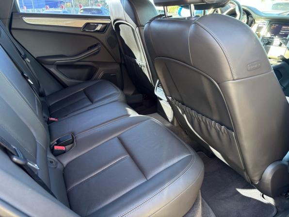Porsche Macan I с пробегом 2014 года, цена 2 680 000 рублей, 150340 км, внедорожник, Автокод Объявления