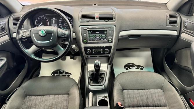 Skoda Octavia II (A5) Рестайлинг с пробегом 2010 года, цена 490 000 рублей, 237729 км, лифтбек, Автокод Объявления