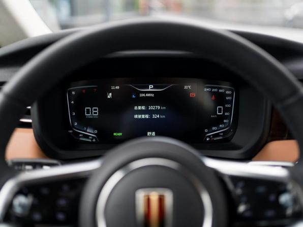 Hongqi HQ9 с пробегом 2023 года, цена 5 099 000 рублей, 10278 км, минивэн, Автокод Объявления