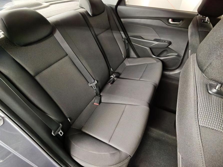 Hyundai Solaris II Москва  - изображение 17