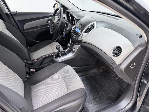 Chevrolet Cruze I Рестайлинг с пробегом 2013 года, цена 609 000 рублей, 205397 км, седан, Автокод Объявления