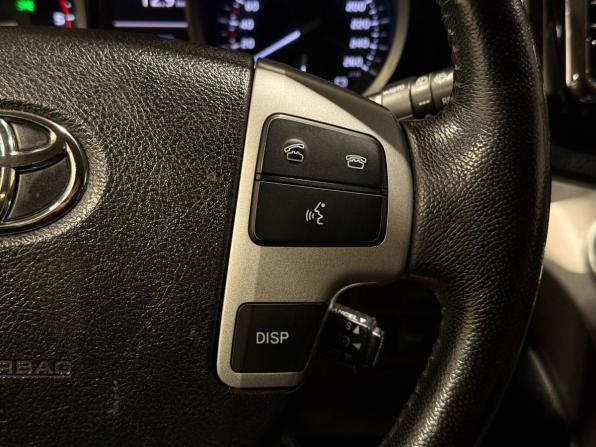 Toyota Land Cruiser 200 Series Рестайлинг 1 с пробегом 2013 года, цена 3 820 000 рублей, 225746 км, внедорожник, Автокод Объявления