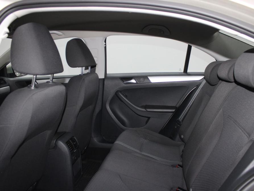 Volkswagen Jetta VI Старый Оскол  - изображение 8