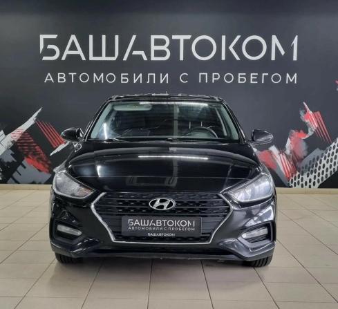 Hyundai Solaris II с пробегом 2018 года, цена 1 130 000 рублей, 125011 км, седан, Автокод Объявления