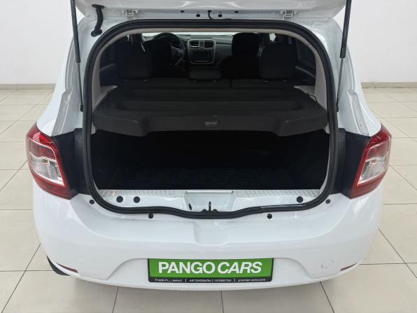 Renault Sandero II с пробегом 2014 года, цена 535 000 рублей, 240347 км, хэтчбек, Автокод Объявления