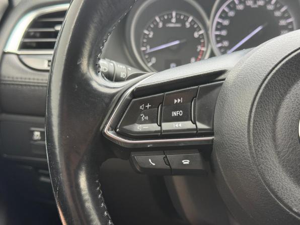 Mazda 6 III (GJ) Рестайлинг с пробегом 2018 года, цена 1 900 000 рублей, 91524 км, седан, Автокод Объявления