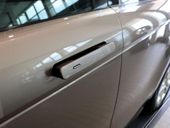 Land Rover Range Rover Evoque II с пробегом 2019 года, цена 3 350 000 рублей, 146805 км, внедорожник, Автокод Объявления