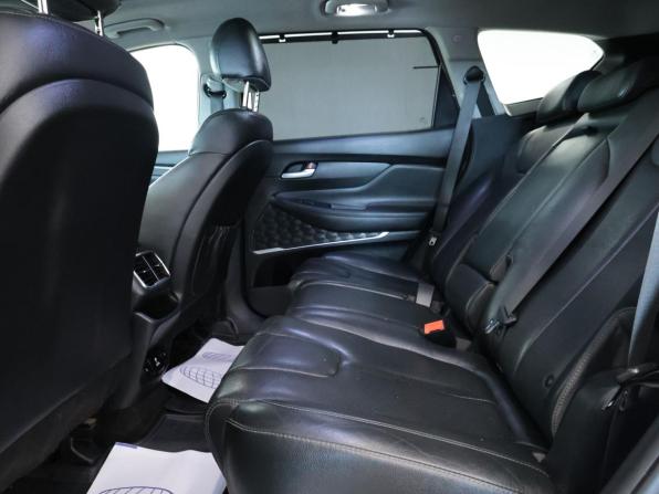 Hyundai Santa Fe IV с пробегом 2019 года, цена 2 690 000 рублей, 121081 км, внедорожник, Автокод Объявления