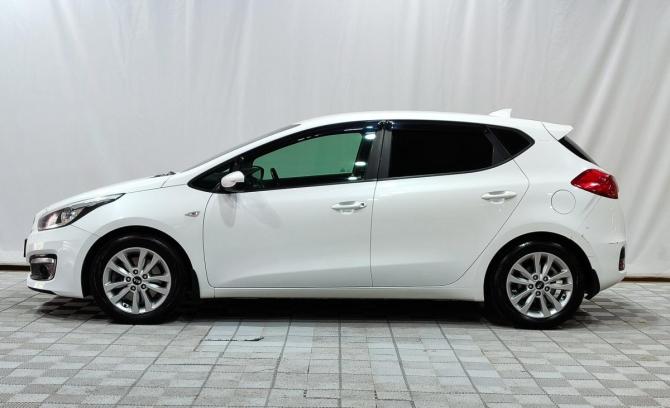 Kia Ceed II Рестайлинг с пробегом 2017 года, цена 1 500 000 рублей, 93000 км, хэтчбек, Автокод Объявления