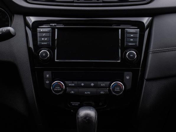 Nissan Qashqai II Рестайлинг с пробегом 2021 года, цена 1 897 000 рублей, 75502 км, внедорожник, Автокод Объявления