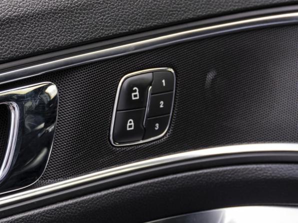 Ford Explorer V Рестайлинг 2 с пробегом 2018 года, цена 2 799 000 рублей, 213121 км, внедорожник, Автокод Объявления