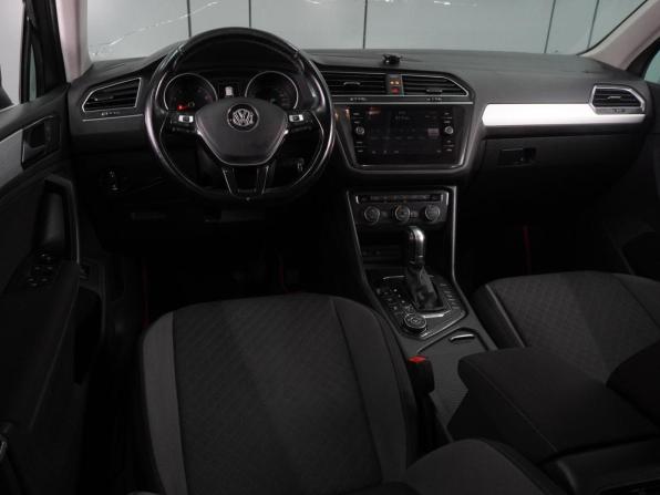 Volkswagen Tiguan II с пробегом 2017 года, цена 2 120 000 рублей, 177517 км, внедорожник, Автокод Объявления