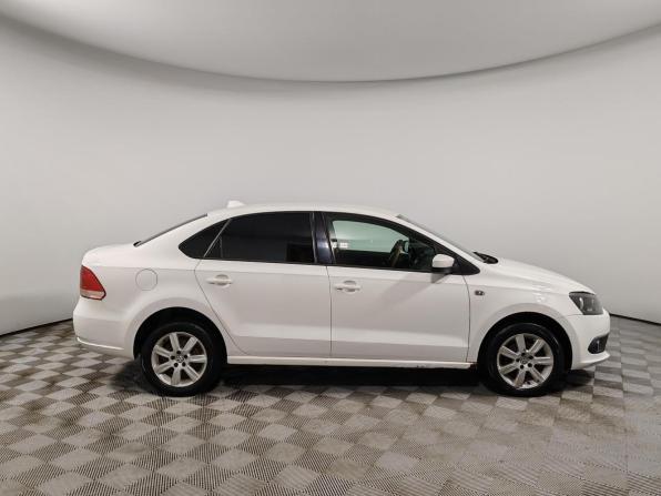 Volkswagen Polo V Рестайлинг с пробегом 2019 года, цена 1 199 000 рублей, 112007 км, седан, Автокод Объявления