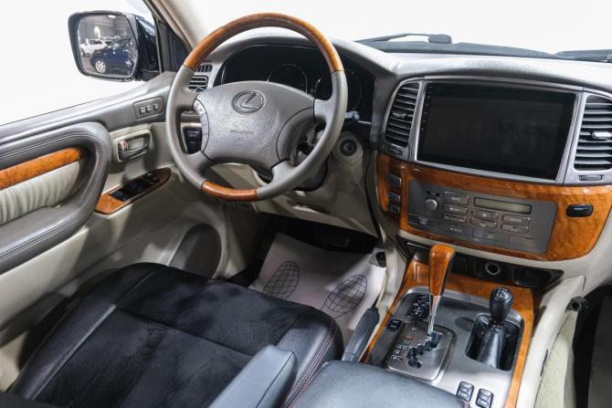 Lexus LX II Рестайлинг с пробегом 2004 года, цена 2 529 000 рублей, 298000 км, внедорожник, Автокод Объявления