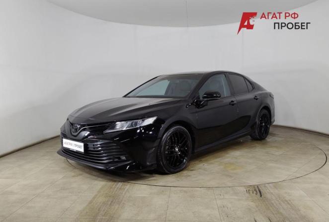 Toyota Camry VII (XV50) Рестайлинг 2 с пробегом 2018 года, цена 2 270 000 рублей, 221950 км, седан, Автокод Объявления