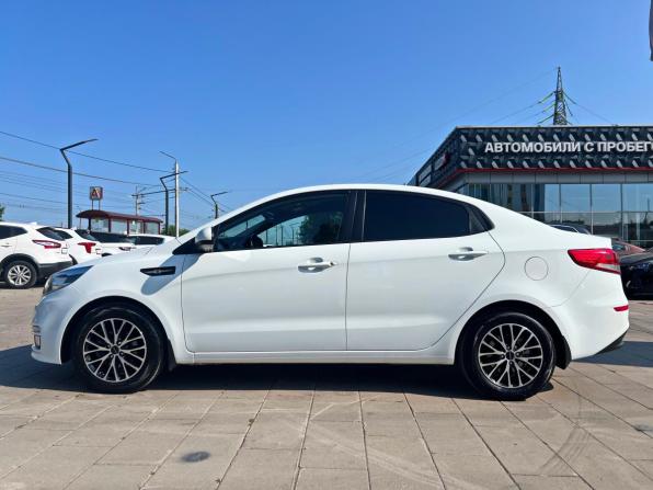 Kia Rio III Рестайлинг с пробегом 2017 года, цена 1 135 800 рублей, 173162 км, седан, Автокод Объявления