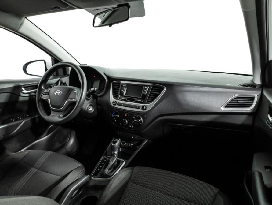 Hyundai Solaris II Санкт-Петербург  - изображение 9