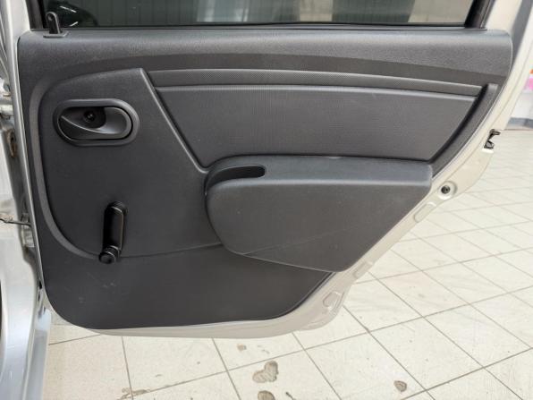 Renault Logan I Рестайлинг с пробегом 2013 года, цена 350 000 рублей, 190921 км, седан, Автокод Объявления