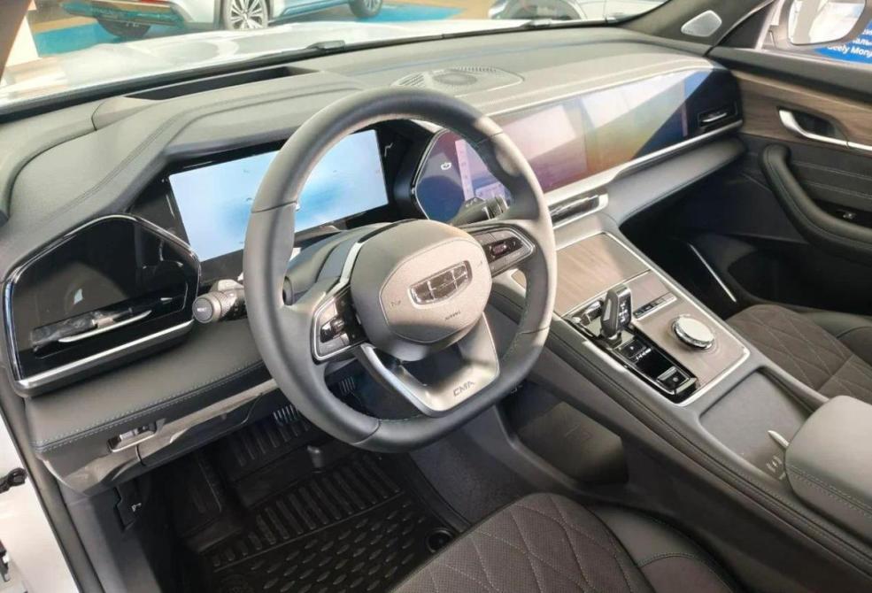 Geely Monjaro I Саратов  - изображение 14