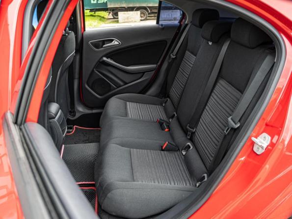 Mercedes-Benz A-Класс III (W176) с пробегом 2015 года, цена 1 620 000 рублей, 86100 км, хэтчбек, Автокод Объявления