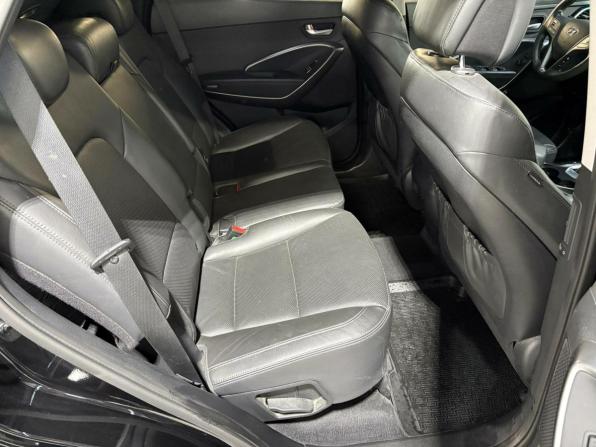Hyundai Santa Fe III Рестайлинг с пробегом 2017 года, цена 2 100 000 рублей, 103225 км, внедорожник, Автокод Объявления