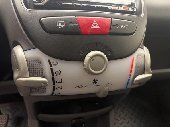 Peugeot 107 I с пробегом 2008 года, цена 509 900 рублей, 172434 км, хэтчбек, Автокод Объявления
