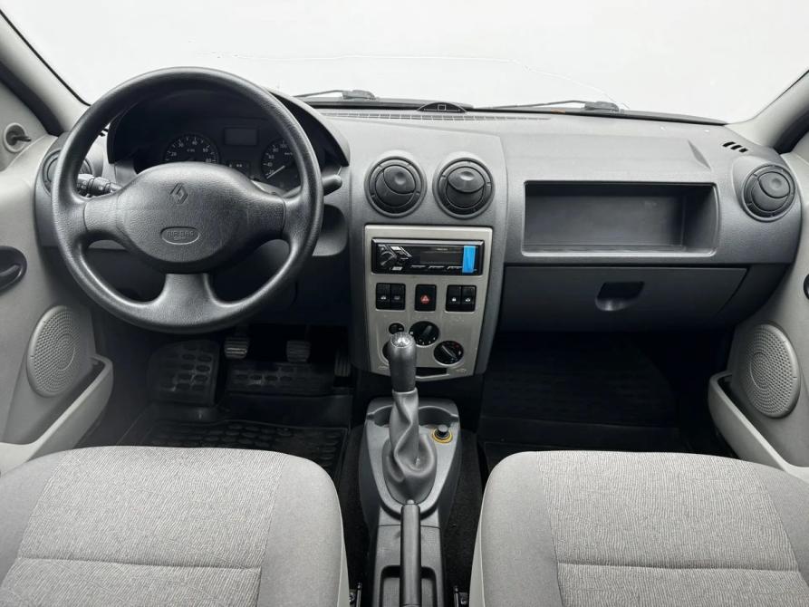 Renault Logan I Москва  - изображение 9