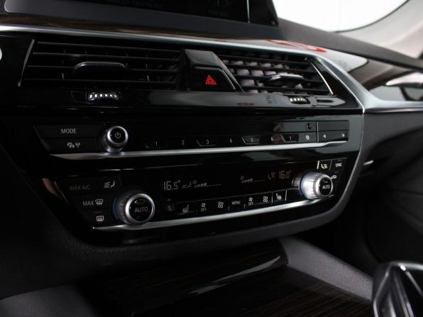 BMW 5 серии VII (G30/G31/G38) с пробегом 2017 года, цена 3 050 000 рублей, 89845 км, седан, Автокод Объявления