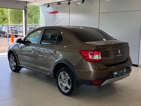 Renault Logan II Рестайлинг с пробегом 2022 года, цена 1 455 000 рублей, 52265 км, седан, Автокод Объявления