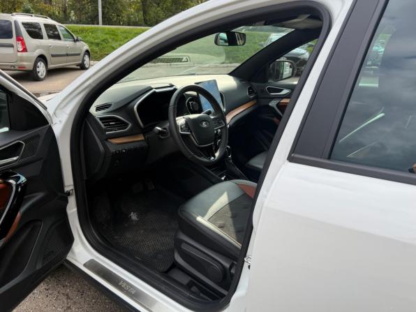 Lada (ВАЗ) Vesta I Рестайлинг (NG) с пробегом 2024 года, цена 1 470 000 рублей, 20113 км, седан, Автокод Объявления