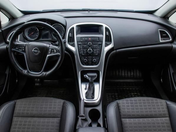 Opel Astra J Рестайлинг с пробегом 2013 года, цена 971 000 рублей, 102650 км, хэтчбек, Автокод Объявления