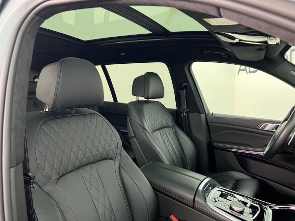 BMW X7 I (G07) Рестайлинг с пробегом 2024 года, цена 12 350 000 рублей, 51292 км, внедорожник, Автокод Объявления