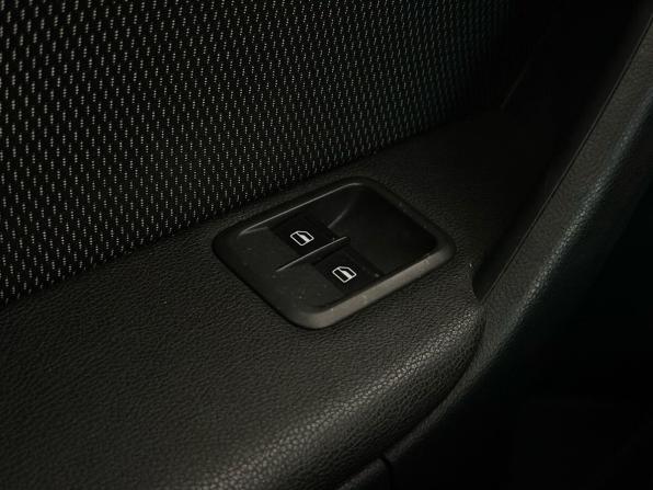 Skoda Yeti I с пробегом 2012 года, цена 569 900 рублей, 281651 км, внедорожник, Автокод Объявления