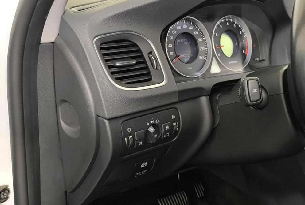 Volvo S60 II Нижний Новгород  - изображение 9